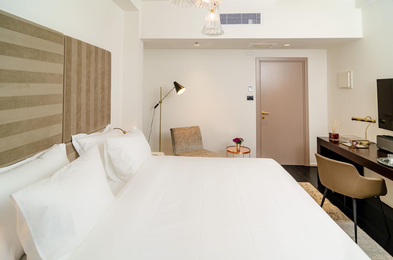 Lear Sense Hotel Gedera Eksteriør billede
