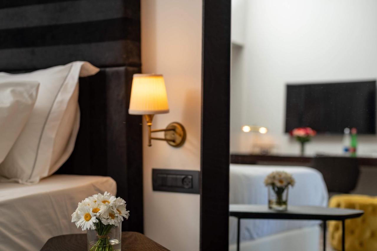Lear Sense Hotel Gedera Eksteriør billede