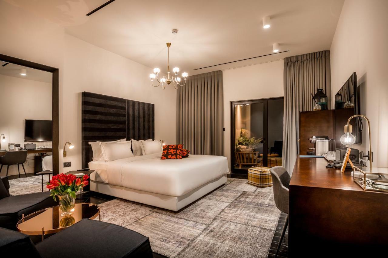 Lear Sense Hotel Gedera Eksteriør billede