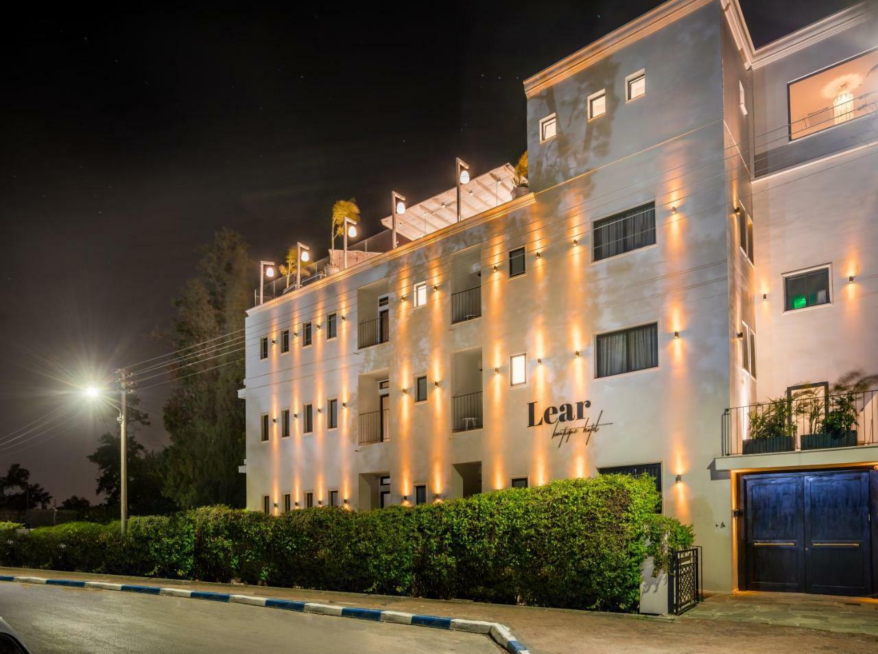 Lear Sense Hotel Gedera Eksteriør billede